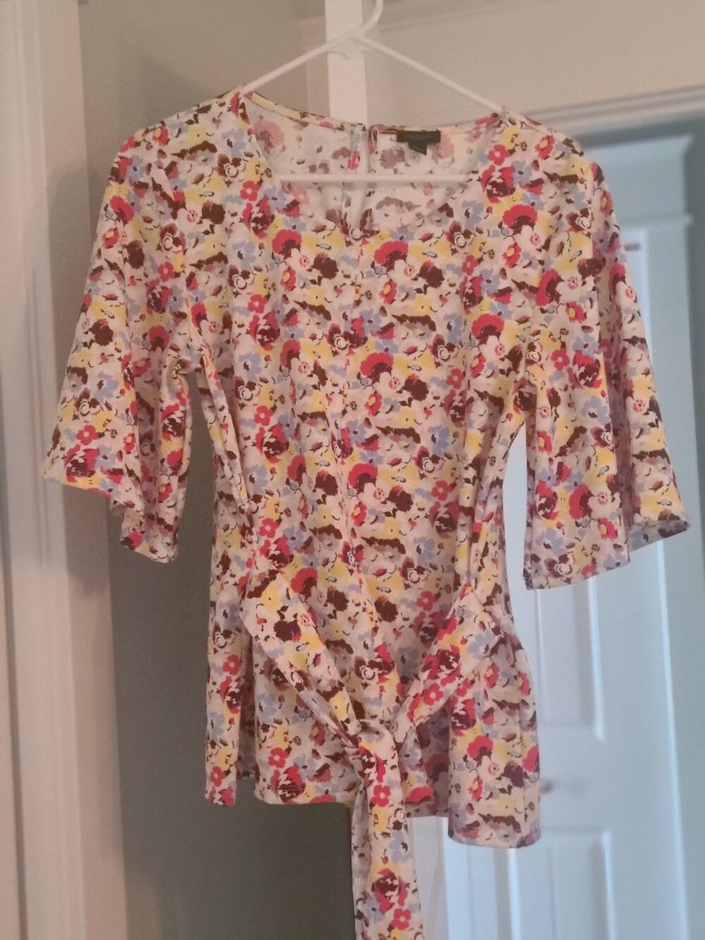 Ann Taylor Floral Blouse Size Medium